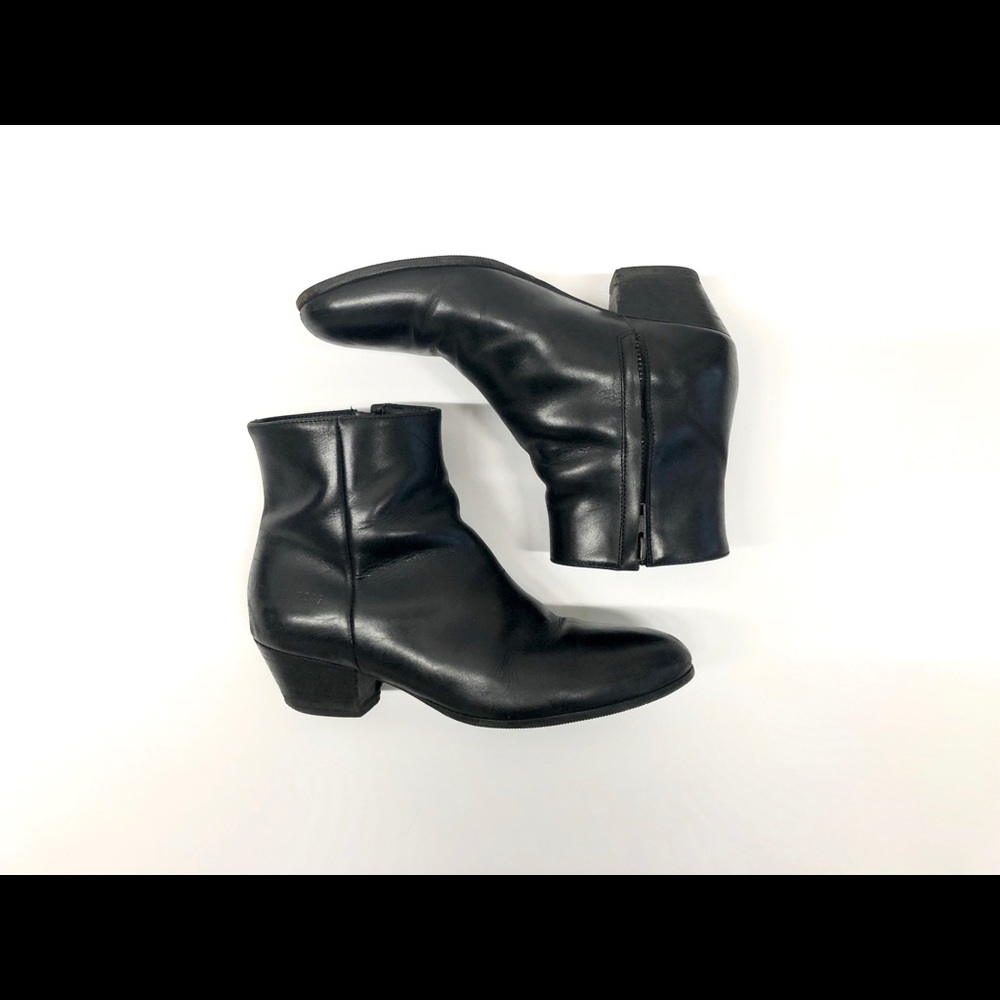 Woman by Common Projects boots